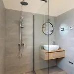 Esire * Pola