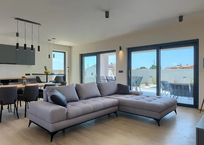 Casa de Férias Esire Pula