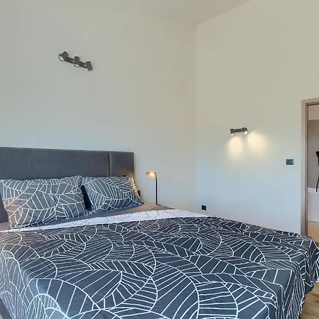 Esire Tatil Evi